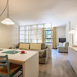 Universo-3 By Interhome شقة