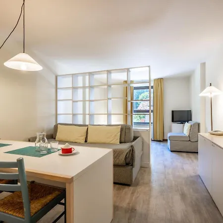 Universo-3 By Interhome Apartamento