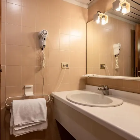 Universo-3 By Interhome