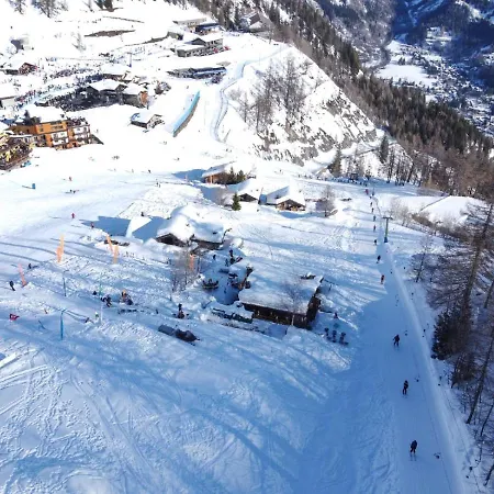 Universo-3 By Interhome *